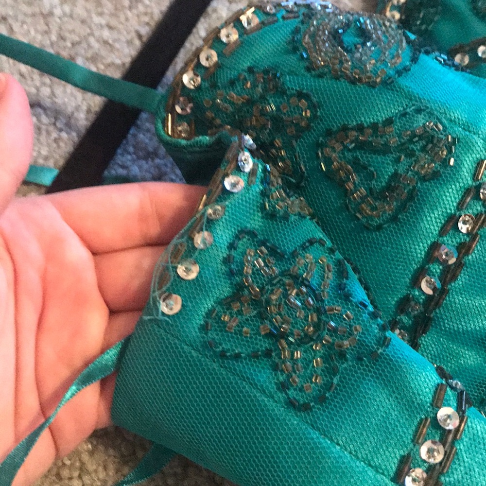 Prom dress - Picture 6 of 11